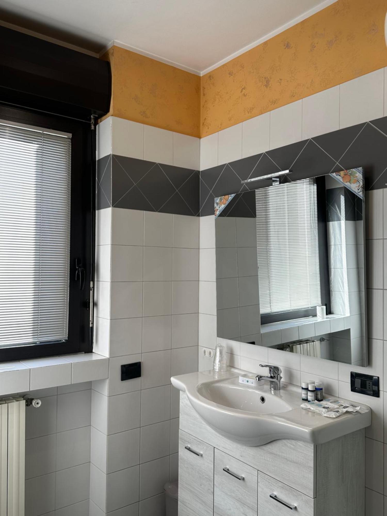 Melannie'S Apartment Μπέργκαμο Εξωτερικό φωτογραφία